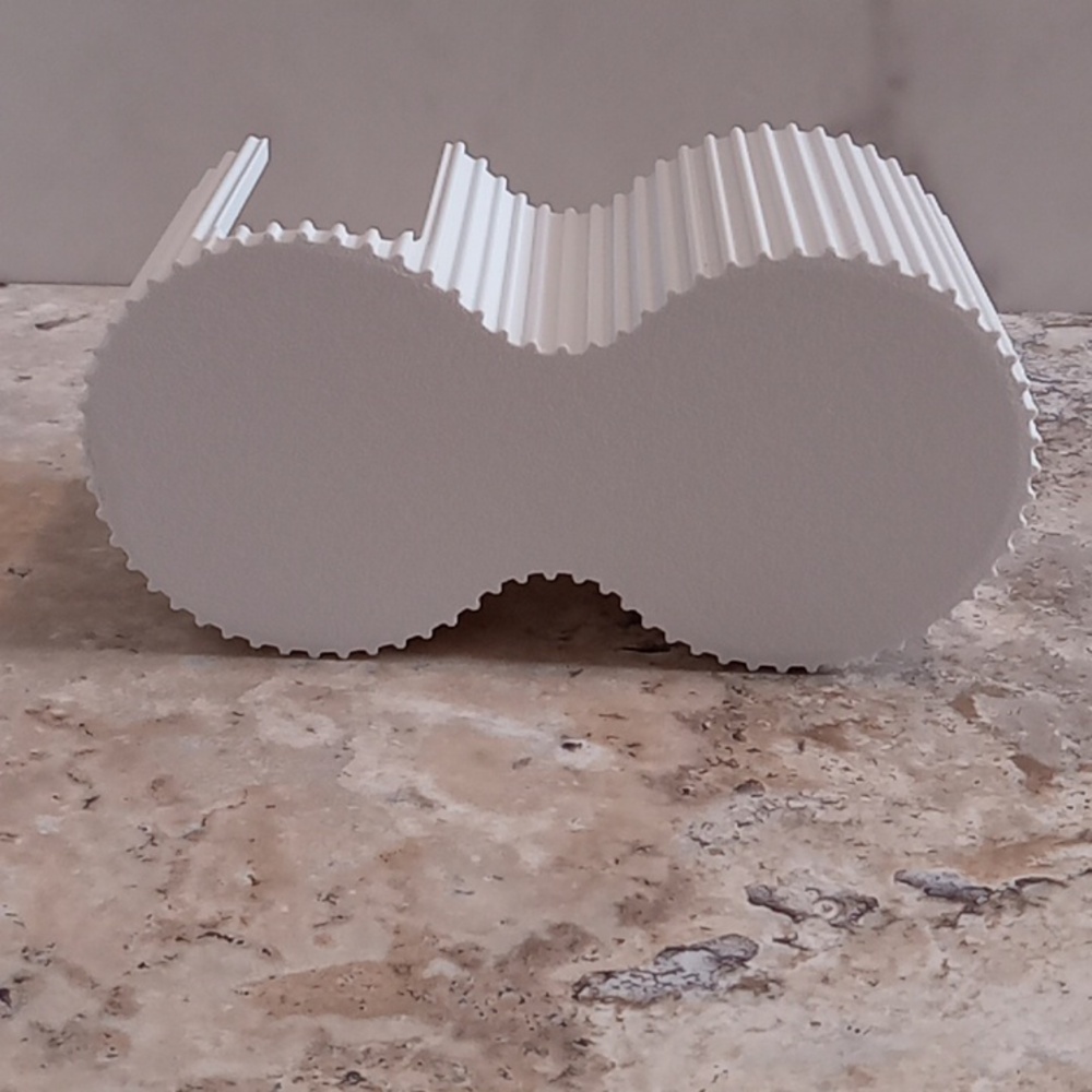 White Ribbed Organizer - Picture 5 of 5